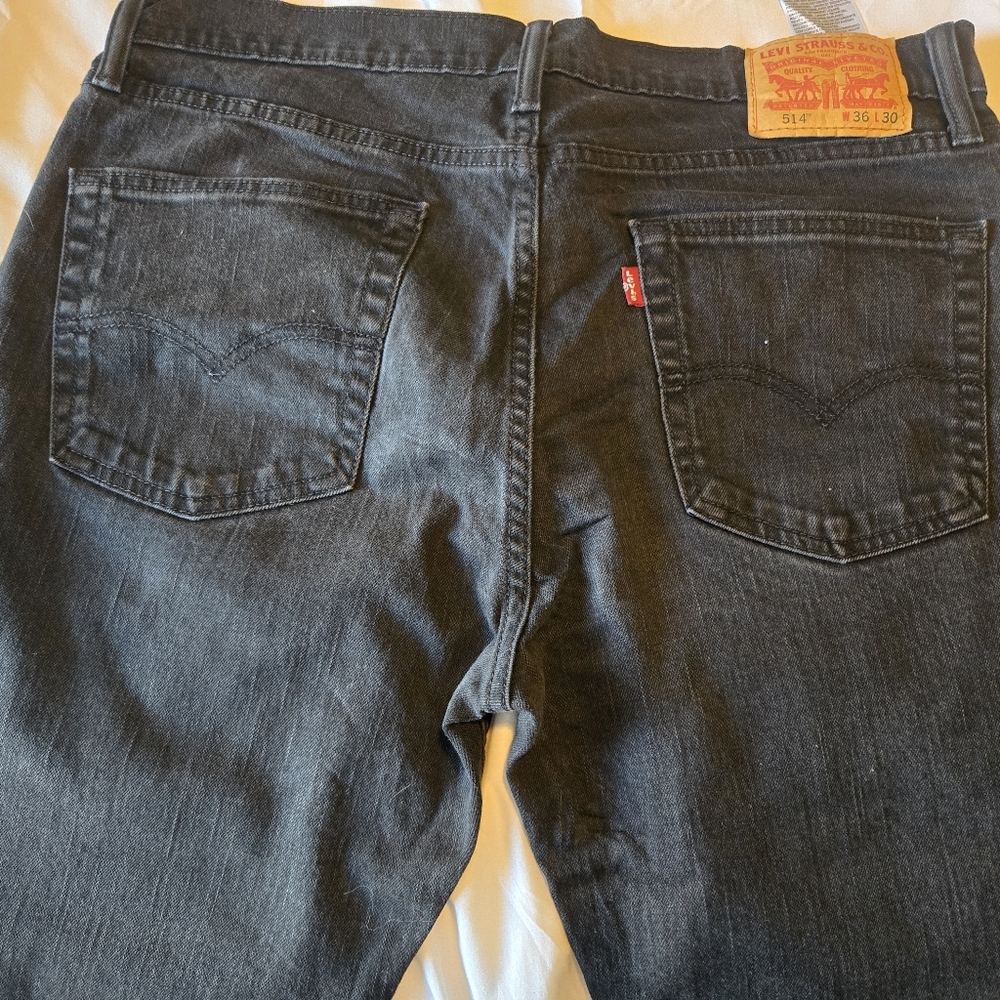 Levi's Men's Dark Gray Straight Jeans